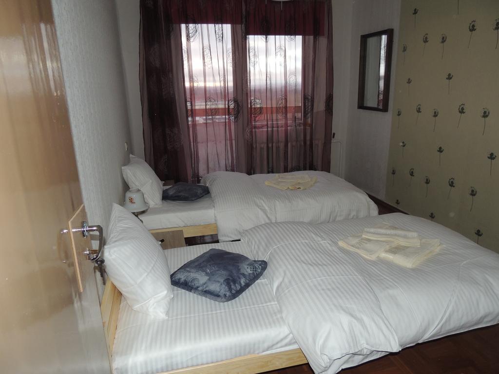 Lohkva Kivilinna Homestay الغرفة الصورة