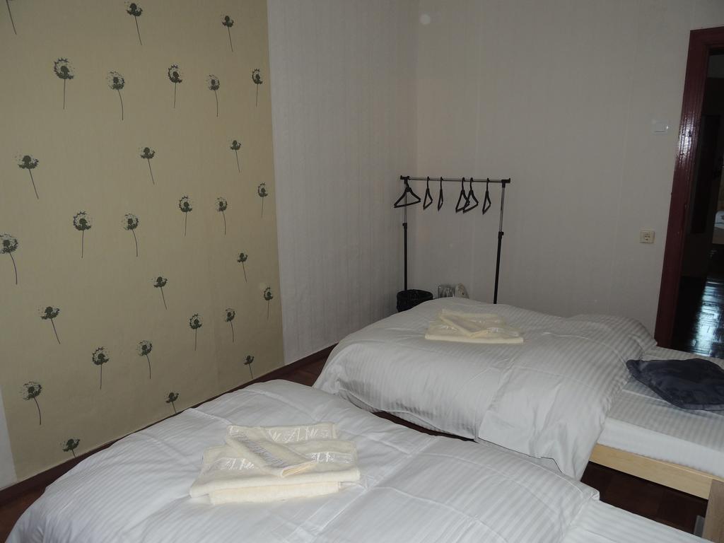 Lohkva Kivilinna Homestay الغرفة الصورة